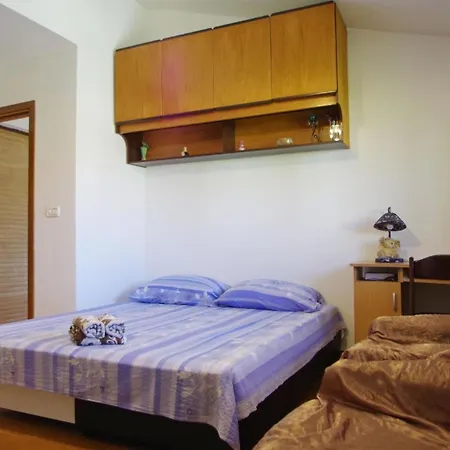 In Strandnaehe Apartament Pula
