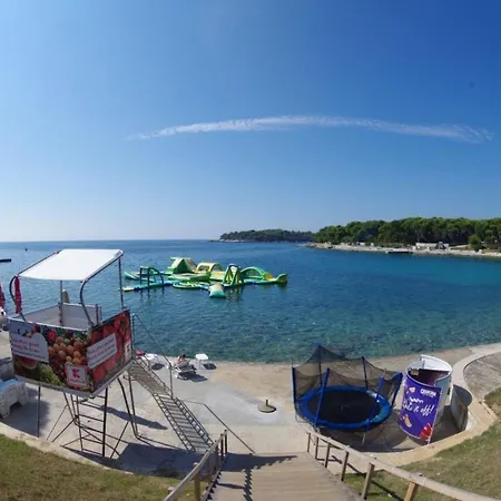 In Strandnaehe Pula